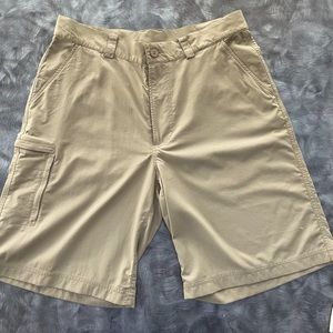 Under Armour Mens Golf Shorts size 32R
